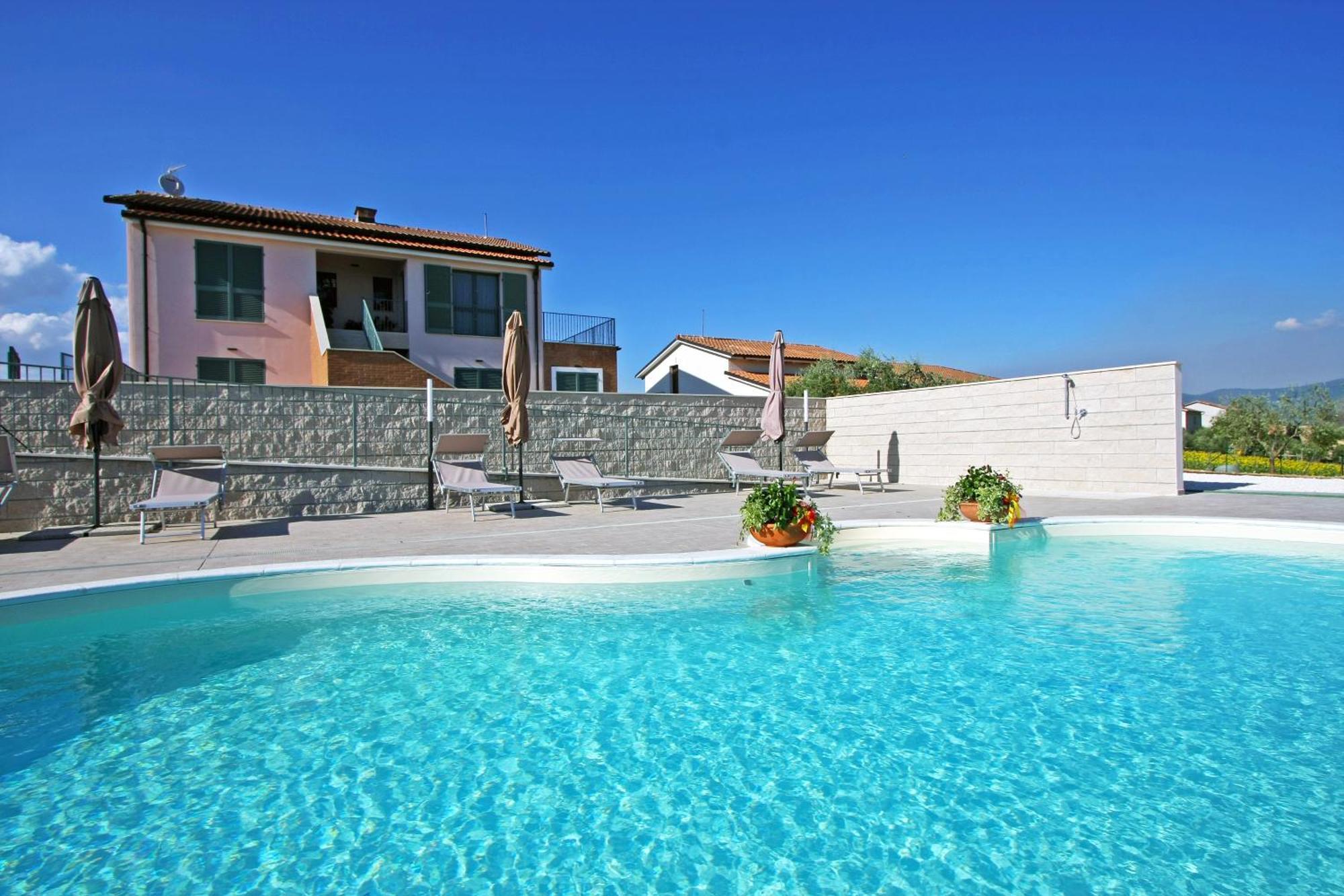 Villa La Collina Del Girasole Montecastrilli Exterior foto
